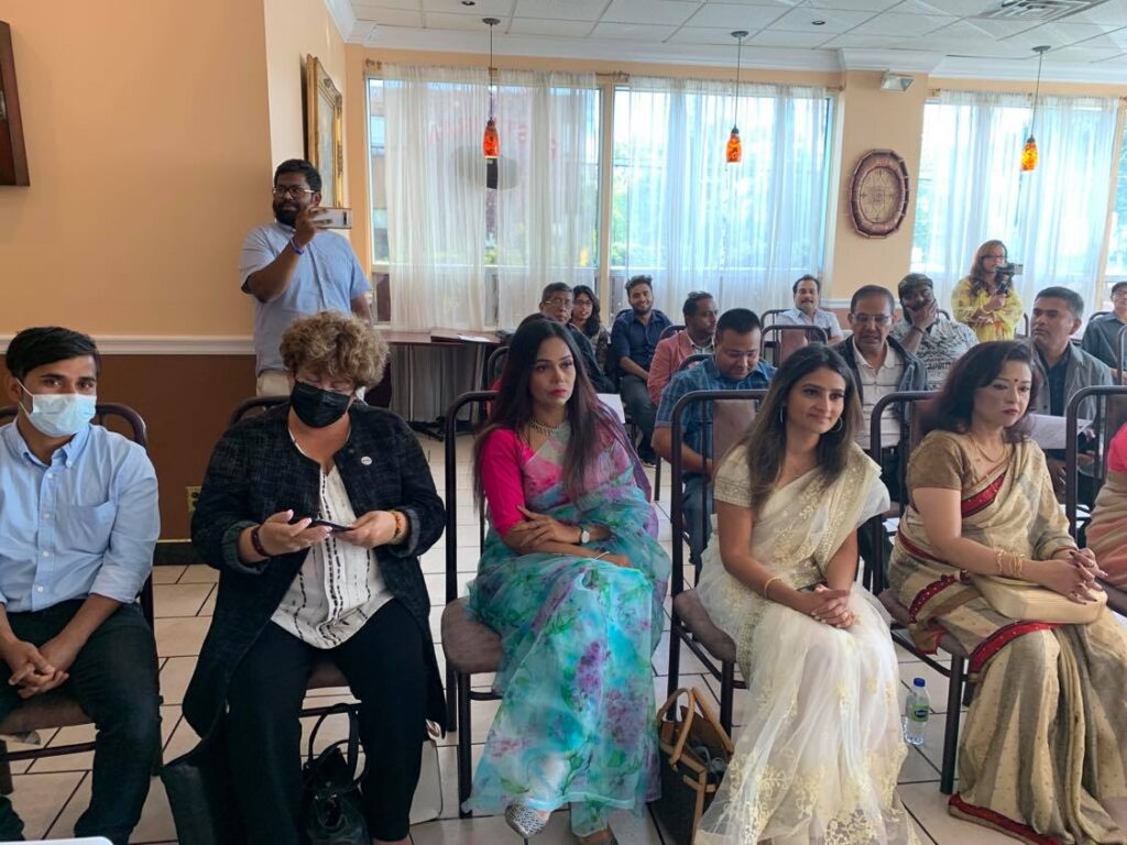 বাংলাদেশ এসোসিয়েশন অব মন্ট্রিয়াল এর পরিচালনা পর্ষদ গঠিত;রনী মালিক সভাপতি ও মমতাজ পাপিয়া সাধারন সম্পাদক নির্বাচিত।