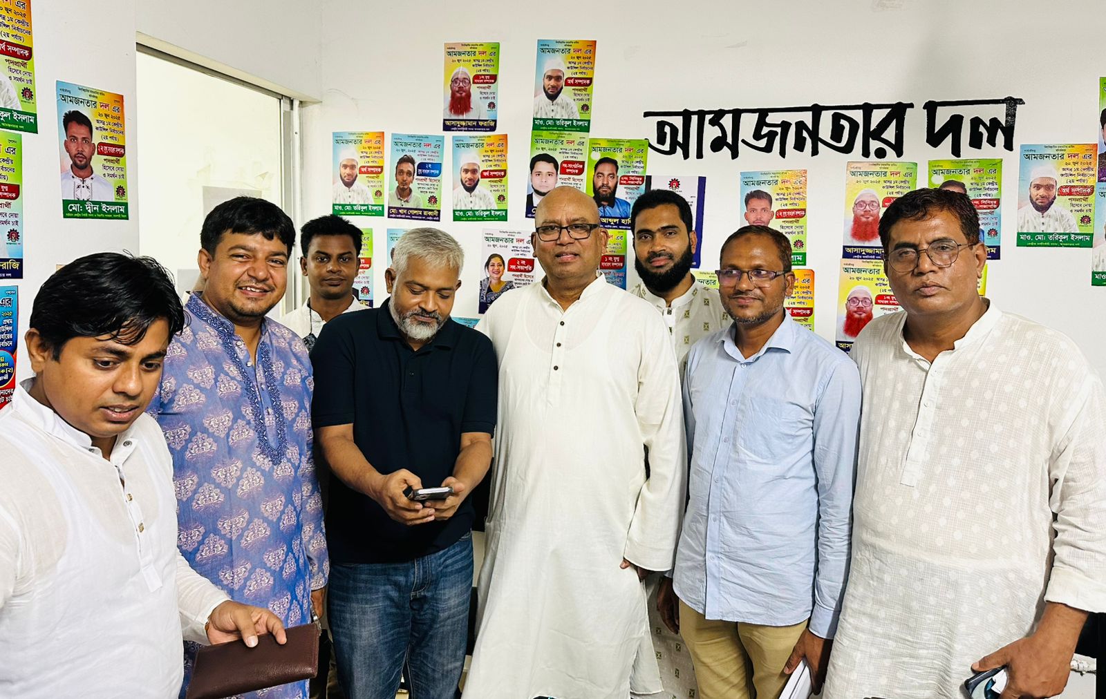 দেশে ফিরে, ‘আম জনতা পার্টি’র সঙ্গে সৌজন্য সাক্ষাৎ করলেন, টিটো রহমান'